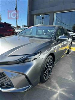 تۆیۆتا کامری